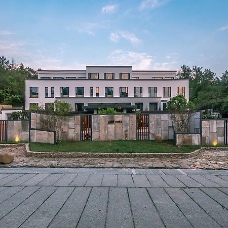 The Lucid Resort 天台 外观 照片